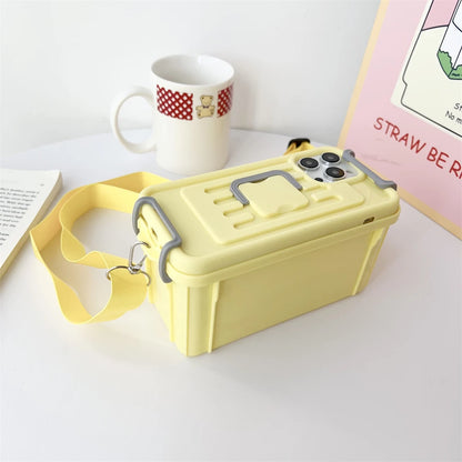 Coque iPhone pratique avec lanière et boîte intégrée