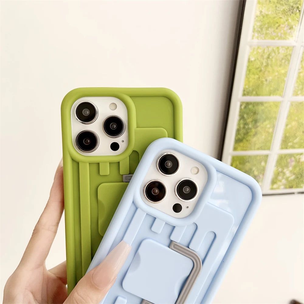 Étui iPhone avec lanière pratique et rangement intégré