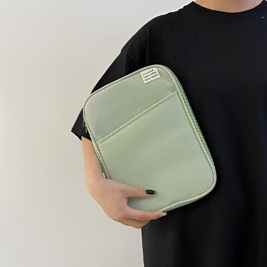 étui antichoc tablette design fin et léger résistant à l’eau