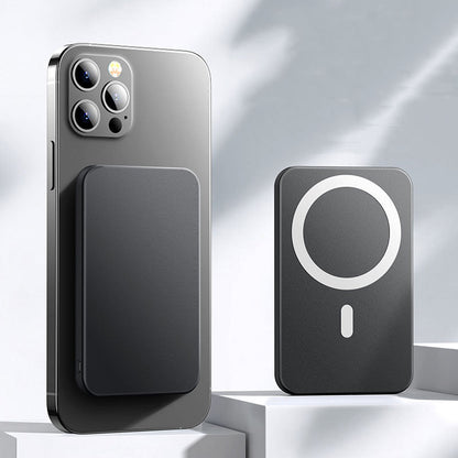 Batterie externe sans fil compacte pour smartphone